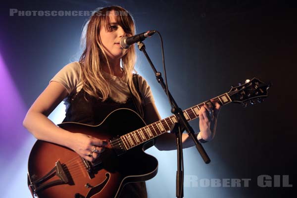 HANNAH LOU CLARK - 2016-04-16 - PARIS - Point Ephemere - 